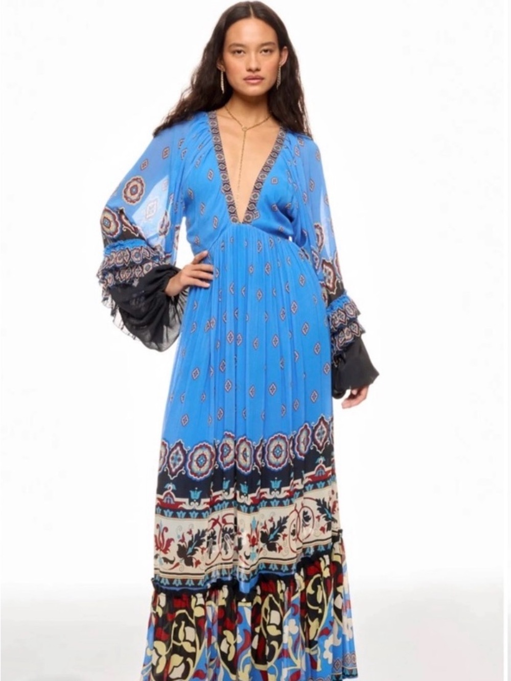 Farm Rio Blue Anika Tiles V-Neck Maxi Dress. Size medium.